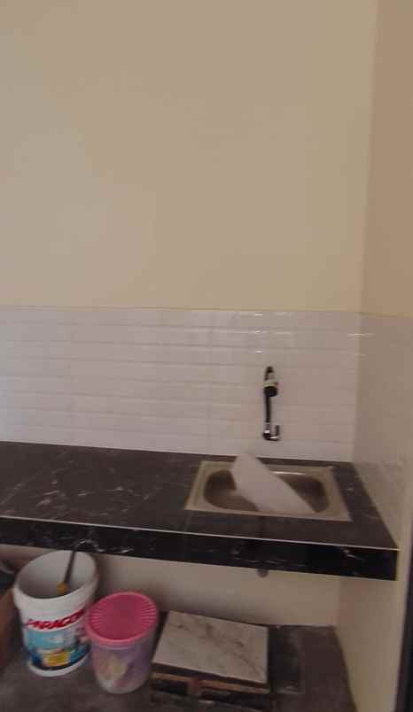 disewakan rumah medokan sawah