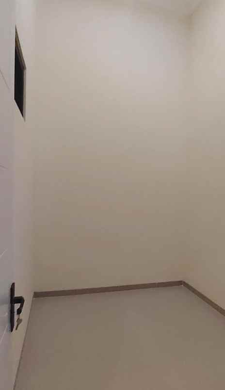 disewakan rumah medokan sawah