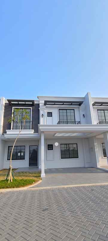 disewakan rumah pik2 villa pasir putih brand new