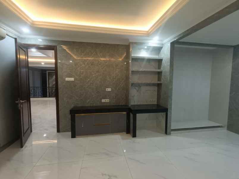 disewakan rumah pondok indah