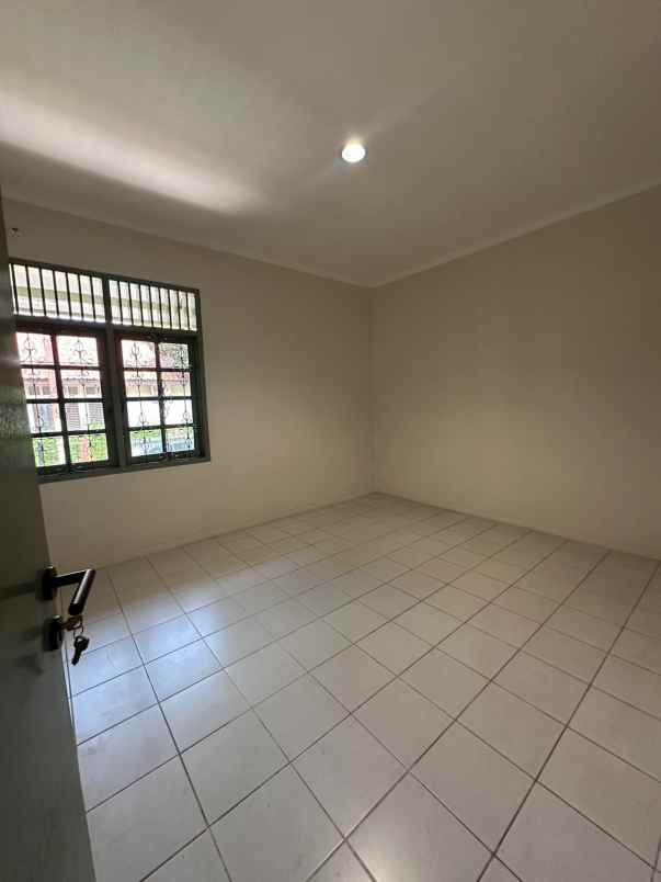 disewakan rumah rempoa