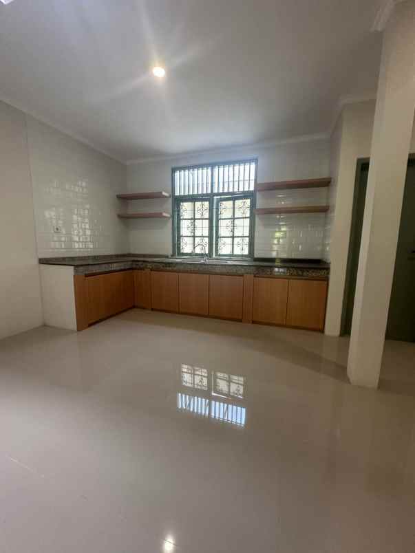 disewakan rumah rempoa