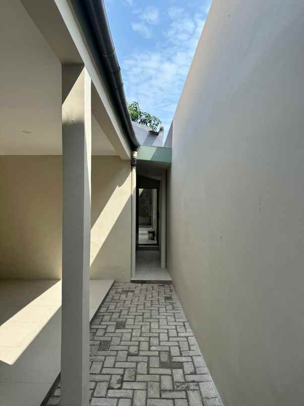 disewakan rumah rempoa