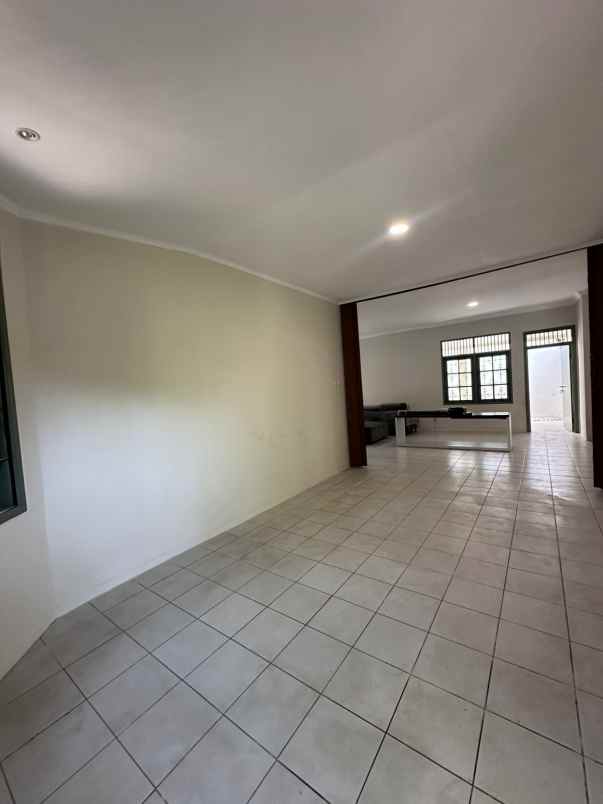 disewakan rumah rempoa