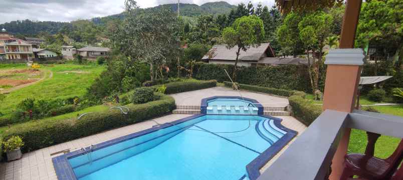 disewakan villa alamat jalan cisarua km 85