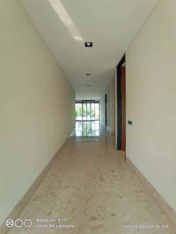for sale brand new modern tropical house at kemang