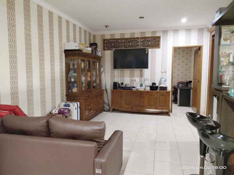 for sale lokasi kota wisata cibubur rumah gandeng