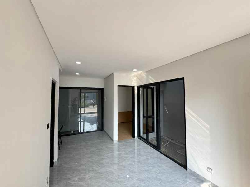 harga early bird hanya 900 jt an