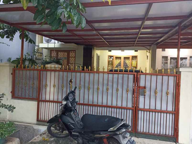 hunian nyaman di bintaro jaya