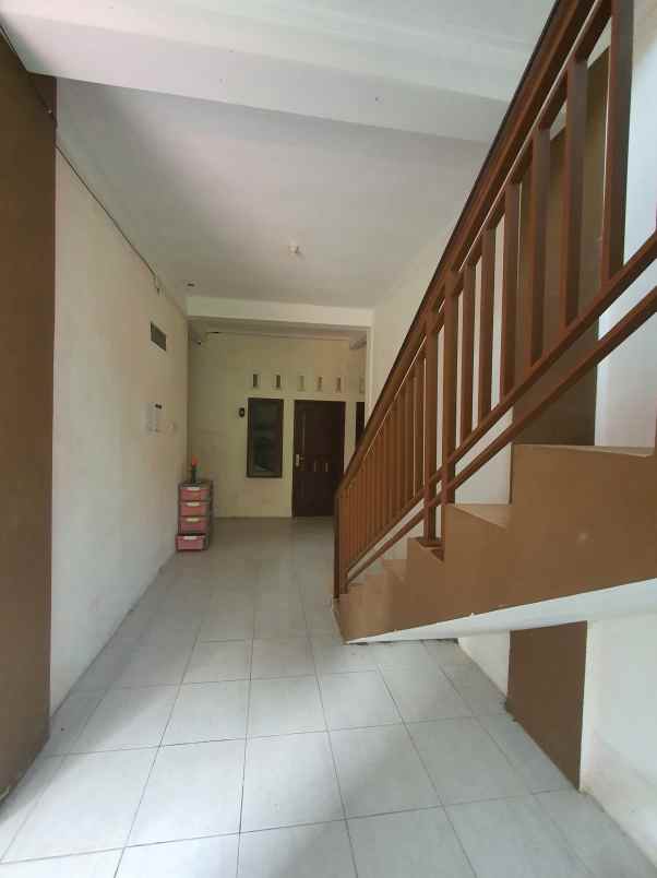 jual kost 14 kamar dekat kampus uii jalan kaliurang