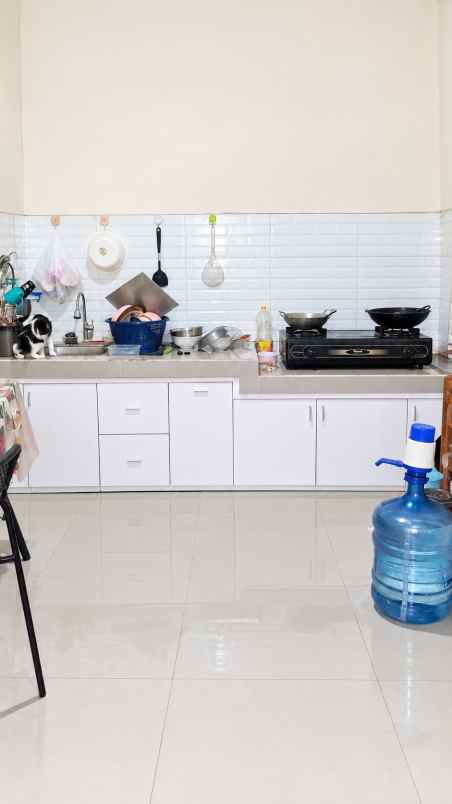 jual rumah 2 lantai