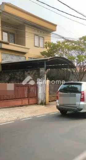 jual rumah bangunan lama hitung tanah di kalibata