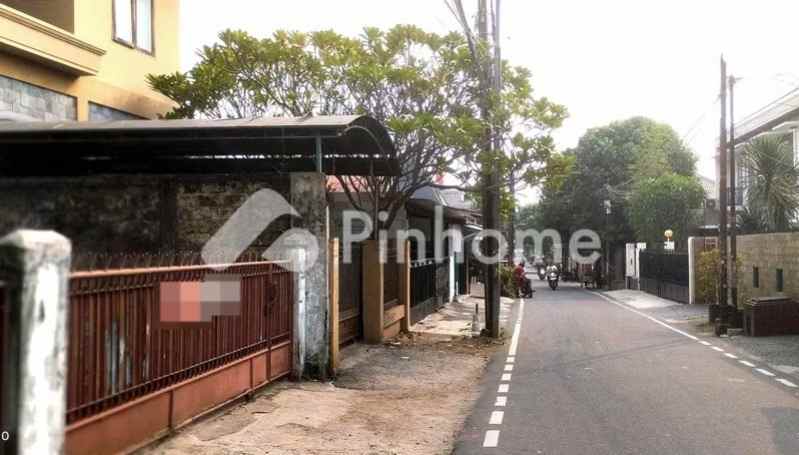 jual rumah bangunan lama hitung tanah di kalibata