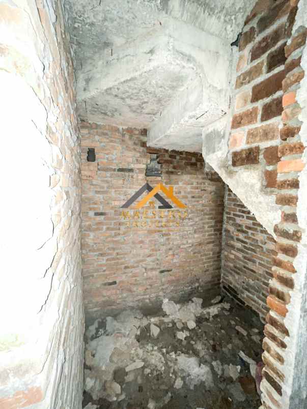 jual rumah di komplek harmoni regency jalan bono medan