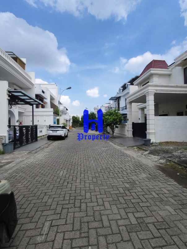 jual rumah di komplek mutiara residence blok b medan