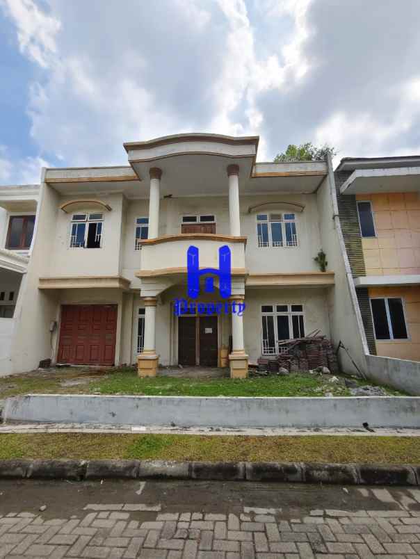 jual rumah di komplek mutiara residence blok b medan