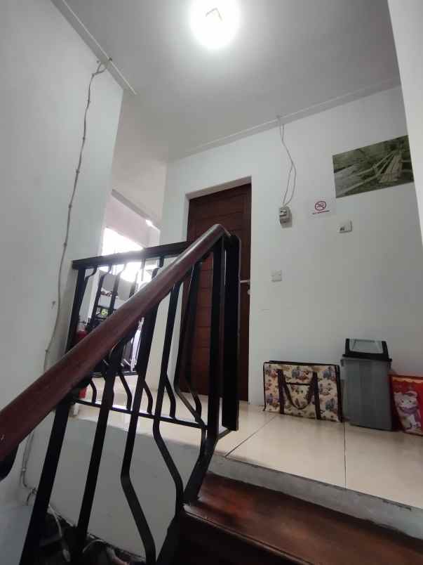 jual rumah kost 16 kamar di kuningan