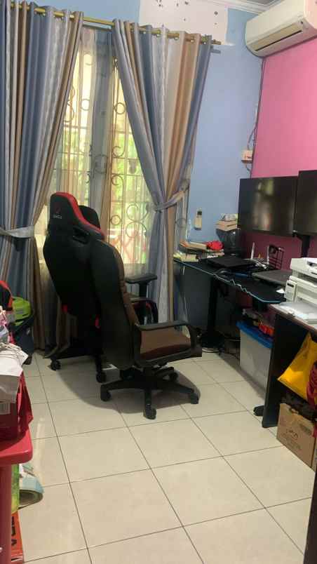 jual rumah kota wisata