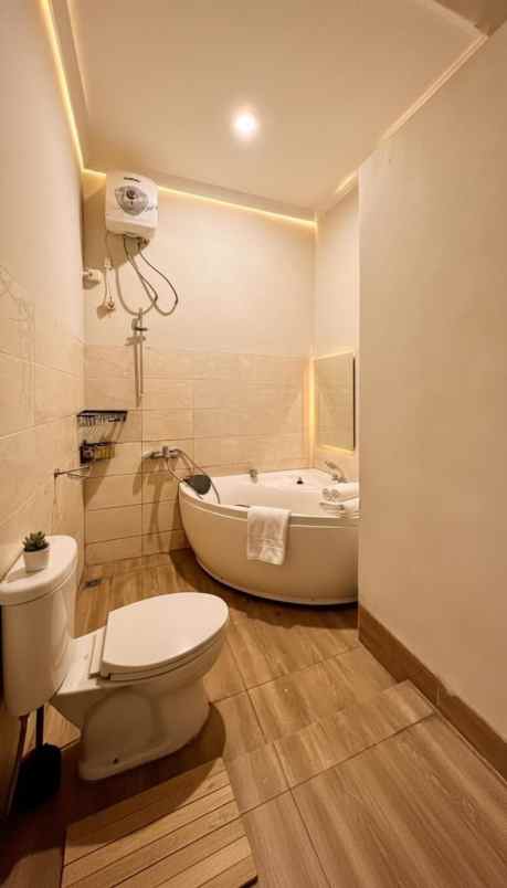 jual rumah minimalis moderen siap huni jakarta selatan