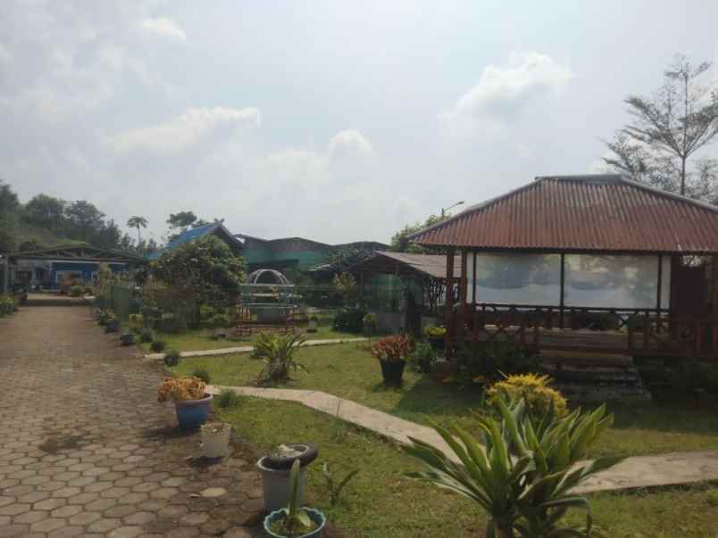 jual villa vieu cantik