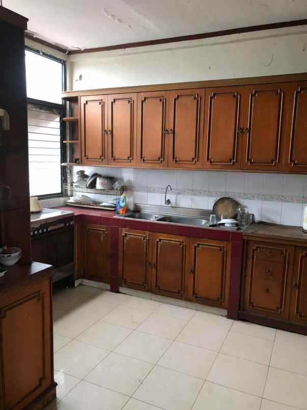 komersial jl hayam wuruk harmoni