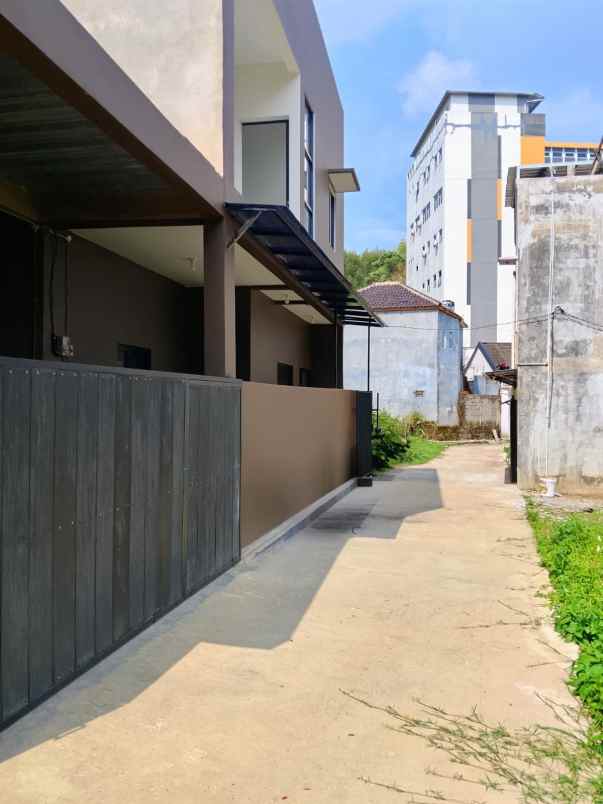 kost bangunan baru cihanjuang belakang stikes rajawali