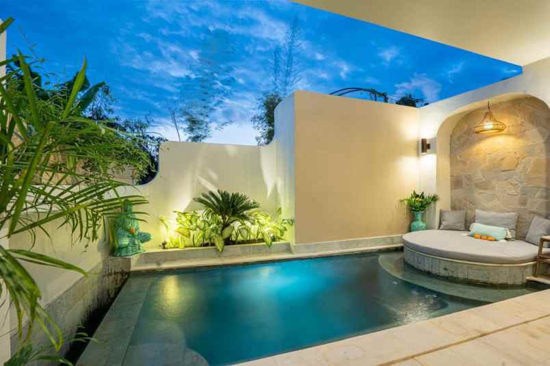 luxury villa for rent in pererenan minutes to beach