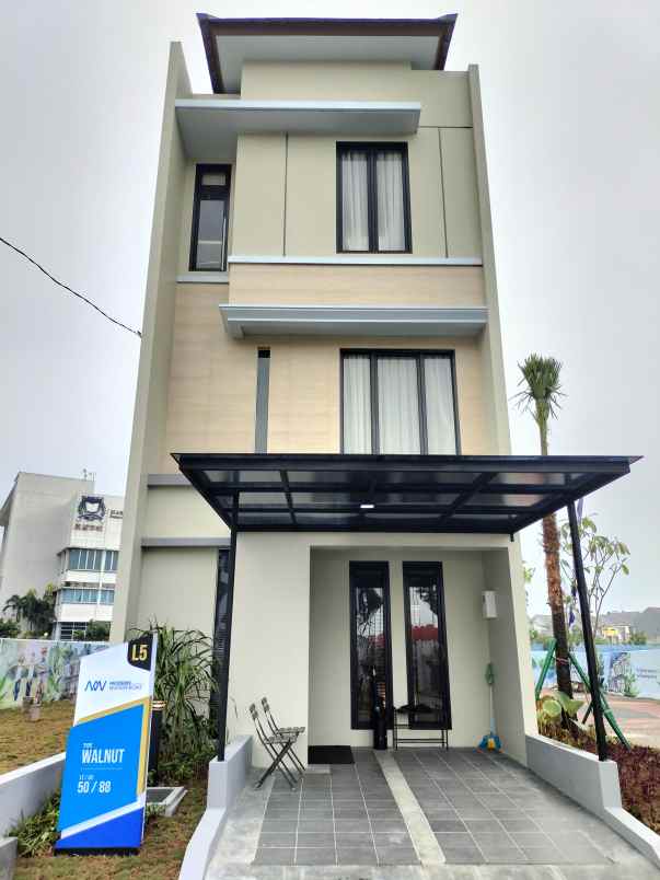 Modern Waterfront Residence Di Kota Tangerang