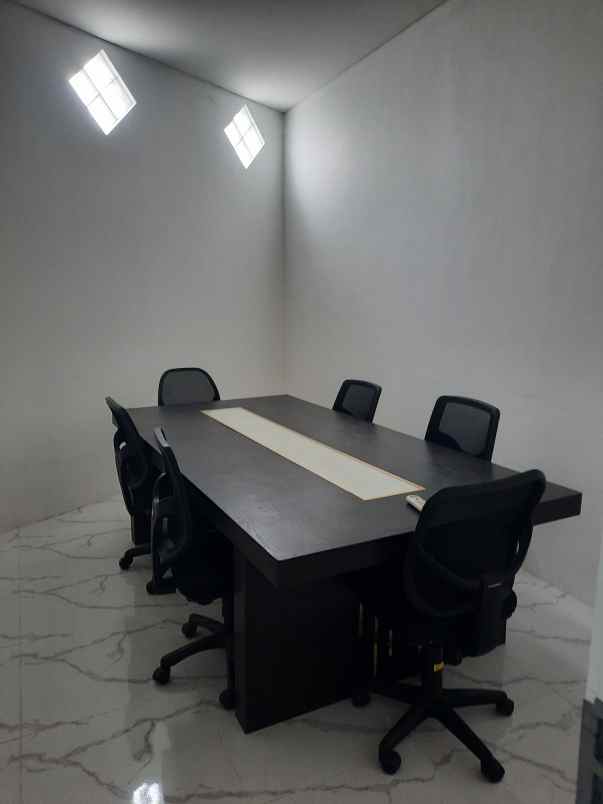 over kredit 45juta rumah 2 lantai taman asri cibinong