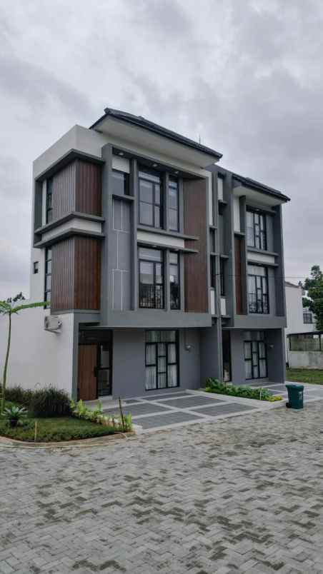perumahan baru 3 lantai di pamulang tangerang selatan