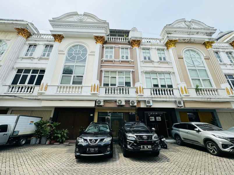 rukan strategis 4 lantai crown palace furnished