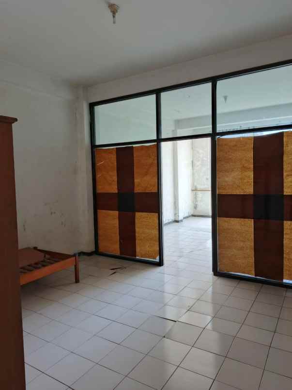 ruko dijual tenggilis mejoyo surabaya timur 3 lantai