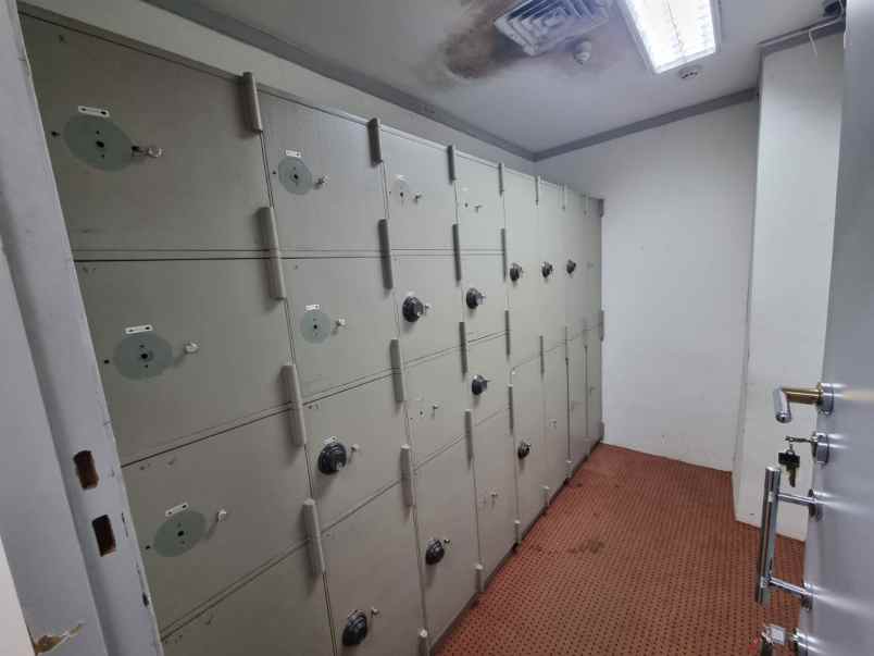 ruko gudang kantor jl boulevard barat raya