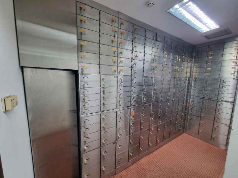 ruko gudang kantor jl boulevard barat raya