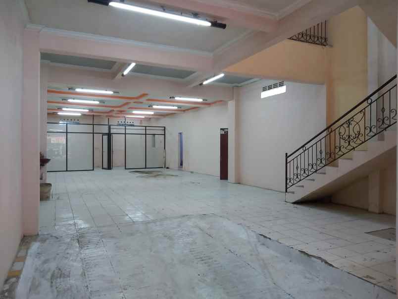 ruko gudang kantor jl raya ahmad yani timur