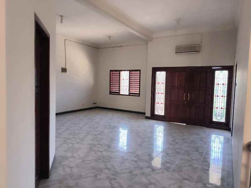 rumah 2 lantai daerah kertajaya indah hadap utara