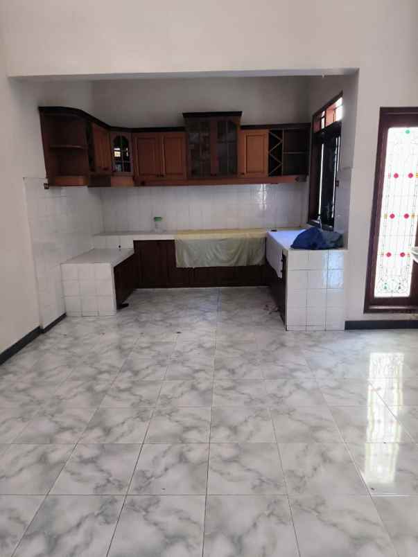 rumah 2 lantai daerah kertajaya indah hadap utara