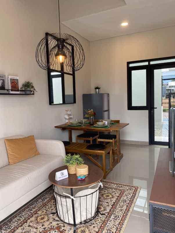 rumah 2 lantai di rancaekek bandung tmur