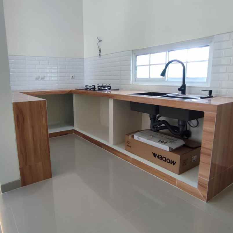 rumah 2 lantai magetan diskon 45 jt perumahan syariah