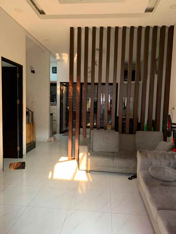 rumah 3lt luas 105meter 4kt sunter jaya jakarta utara
