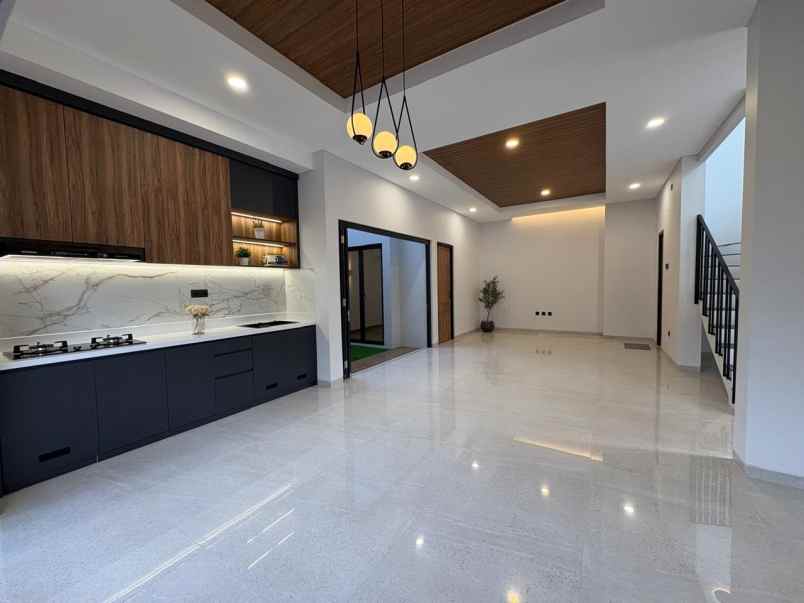 rumah baru design modern di kencana loka bsd