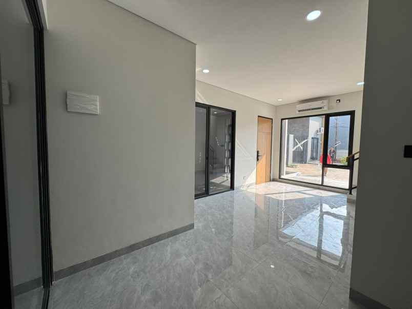 rumah baru harga termurah di pusat kota