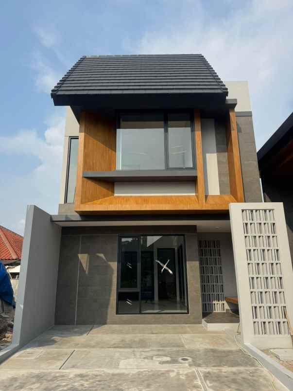 rumah baru harga termurah di pusat kota