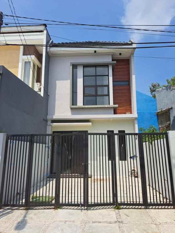 rumah baru minimalis wiguna bangunan 2 lantai