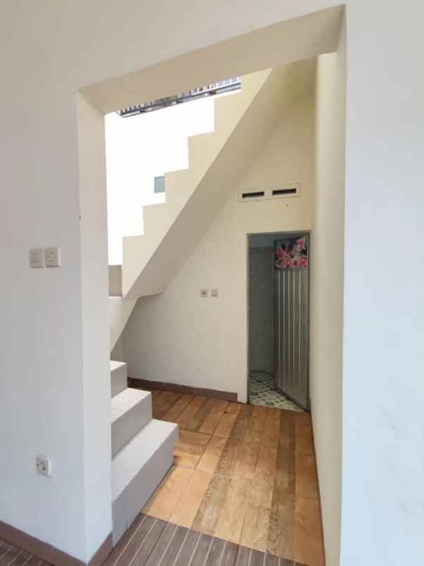 rumah bogor bnr minimalis cakep siap huni