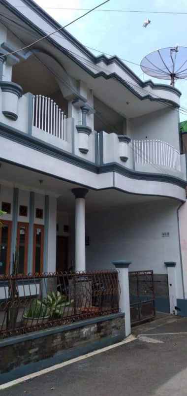 Rumah Bojongkoneng Cikutra Dekat Suci Cigadung Pahlawan Bandung