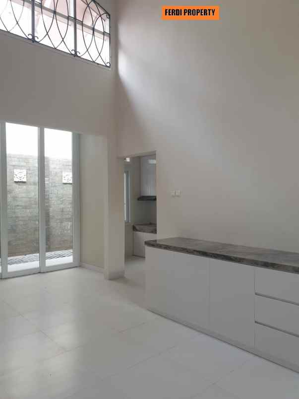 rumah cantik rapi dekat mal citra gran cibubur