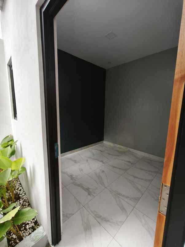 rumah cantik siap huni harga murah di kasihan bantul