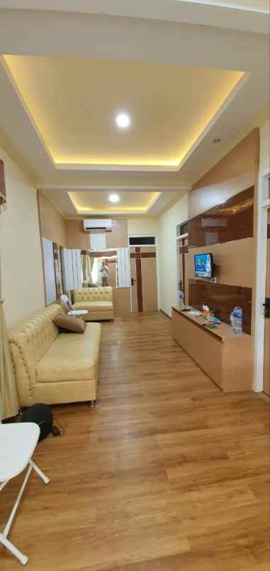 rumah ceger cipayung