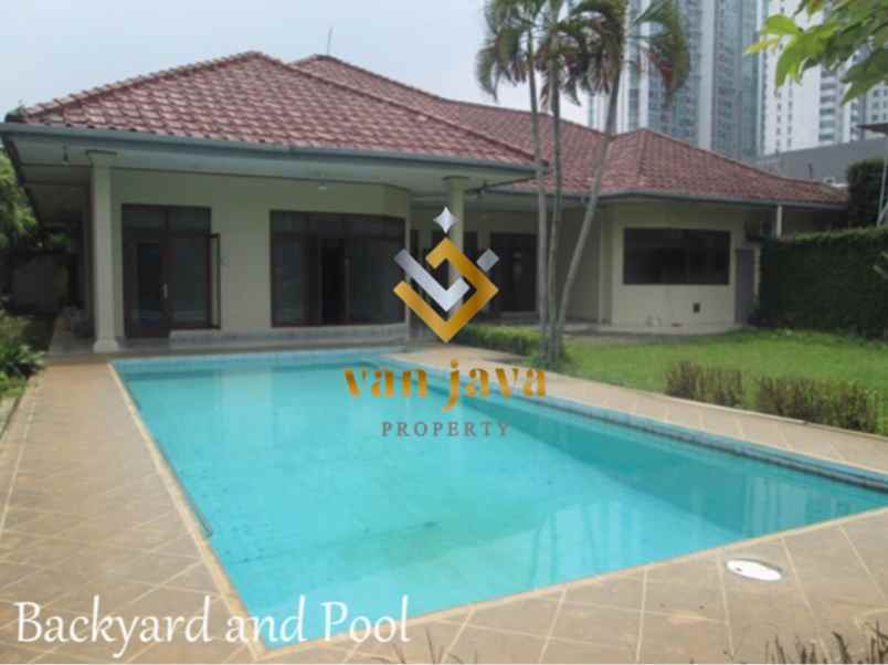 rumah cipete utara